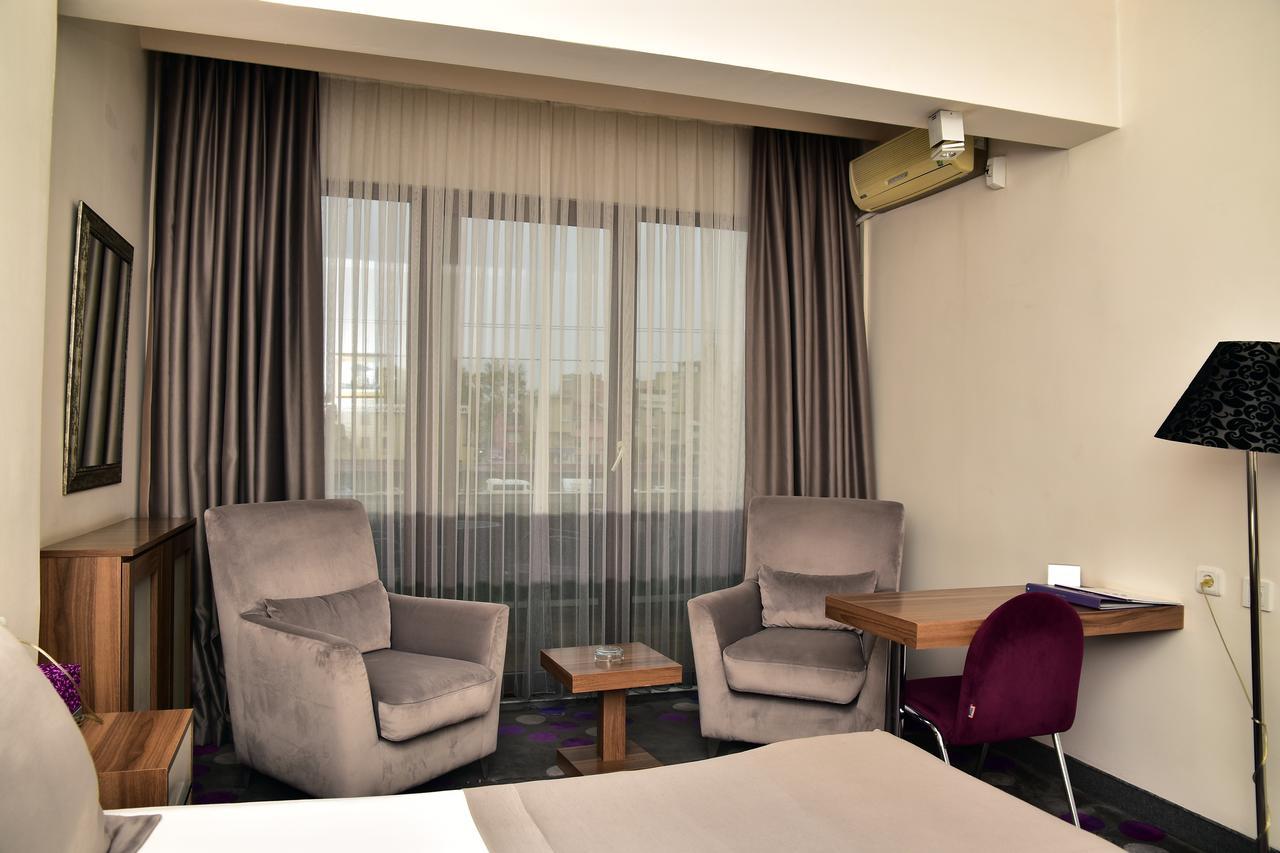 Hande Hotel Mustafakemalpasa Exterior photo